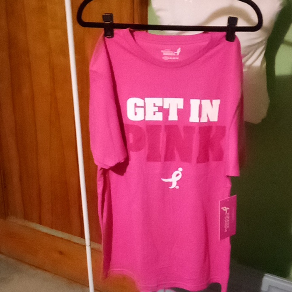 Susan G Komen short sleeve tee